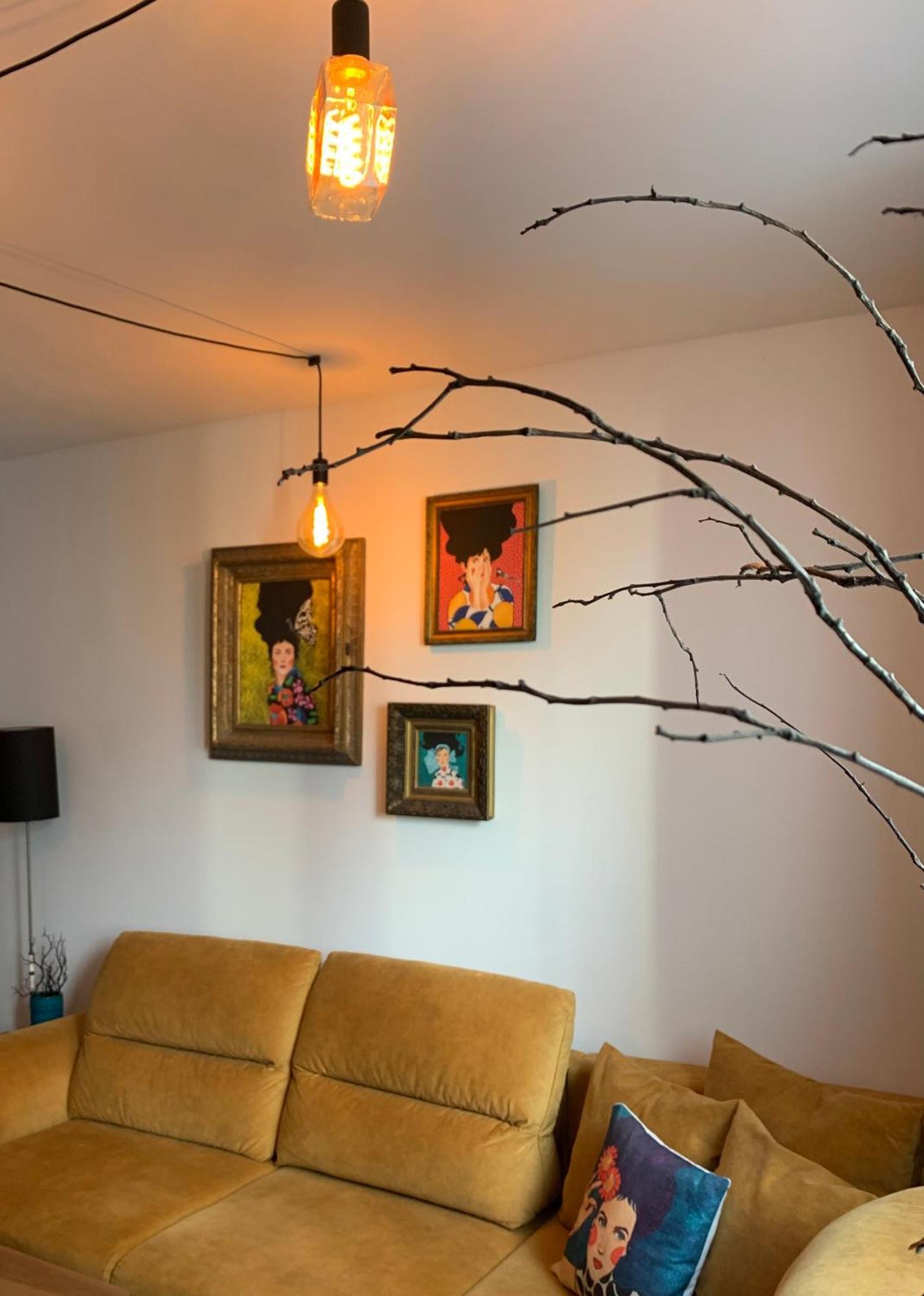Metro Trocka Apartment وارسو المظهر الخارجي الصورة