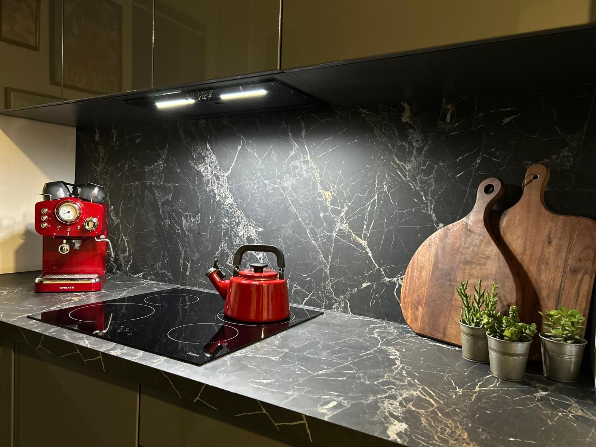 Metro Trocka Apartment وارسو المظهر الخارجي الصورة