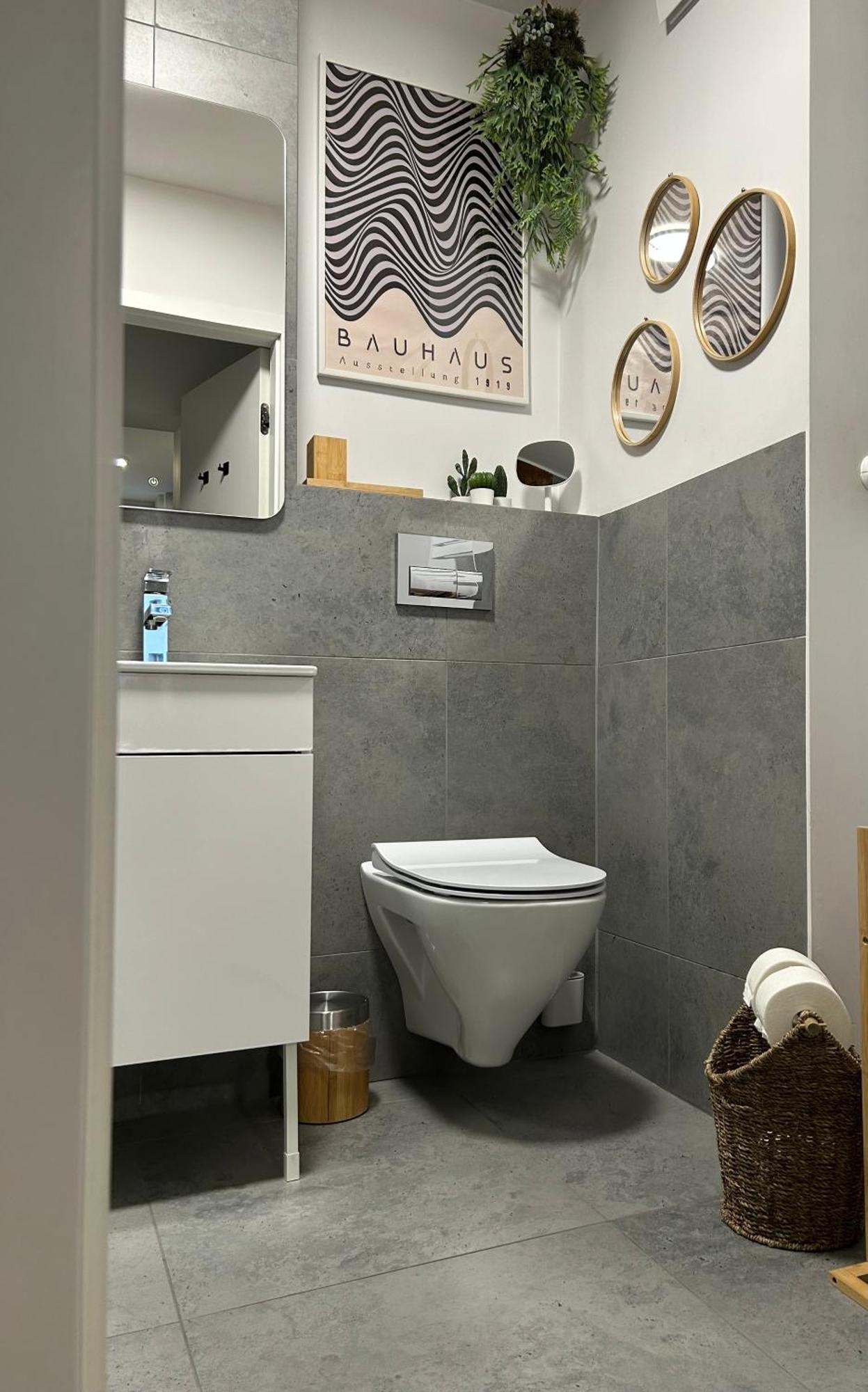 Metro Trocka Apartment وارسو المظهر الخارجي الصورة
